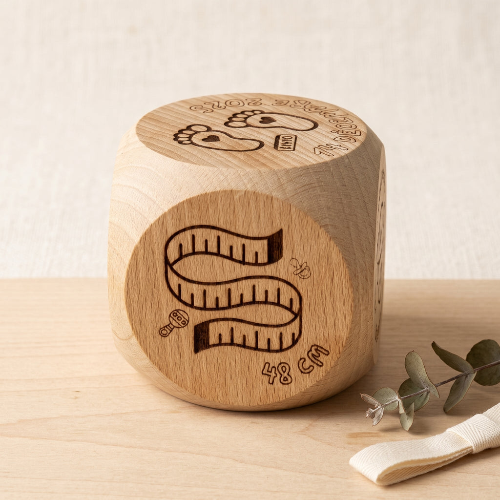 Cube naissance personnalisé bois gravé - Prénom, date, poids, illustration - cadeau naissance
